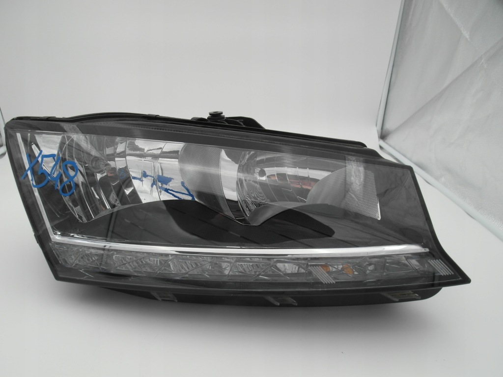 фото №1, Skoda fabia iii 3 lift лампа передня права 6v1941016d nr72