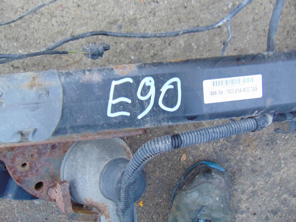 фото №14, Hak буксировочный bmw e90 e91 kombi 6784583 оригинал