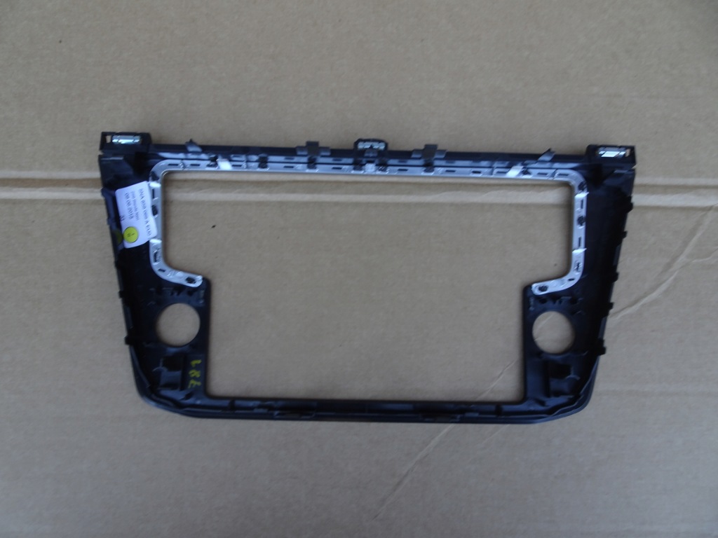 фото №2, Vw tiguan ii рамка радио dekor 5na858069a