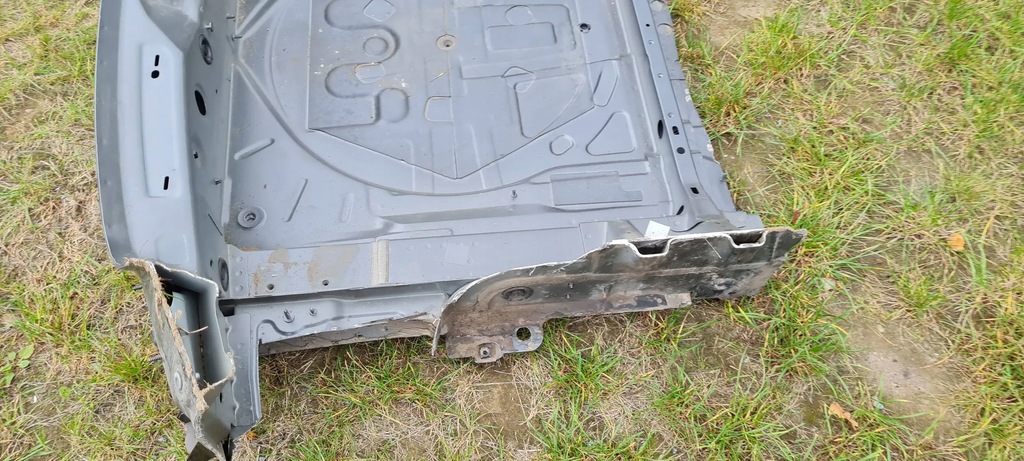 фото №7, Q5 80a sq5 pas задняя усилитель стена поддон задняя lz7s