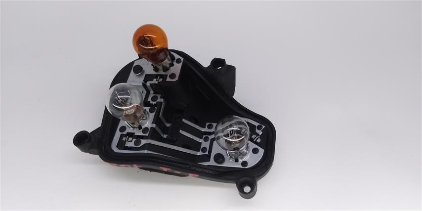 фото №1, Цоколь вкладыш лампы seat toledo iv правый задняя