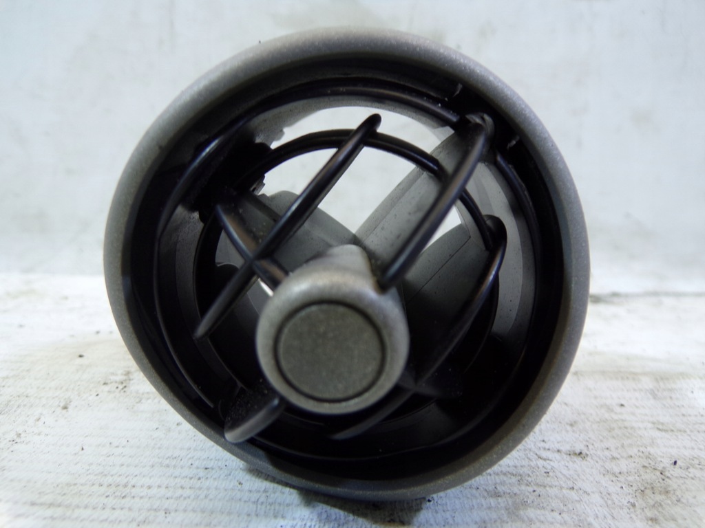 фото №1, Решітка обдув бічна smart forfour a4548300354 2