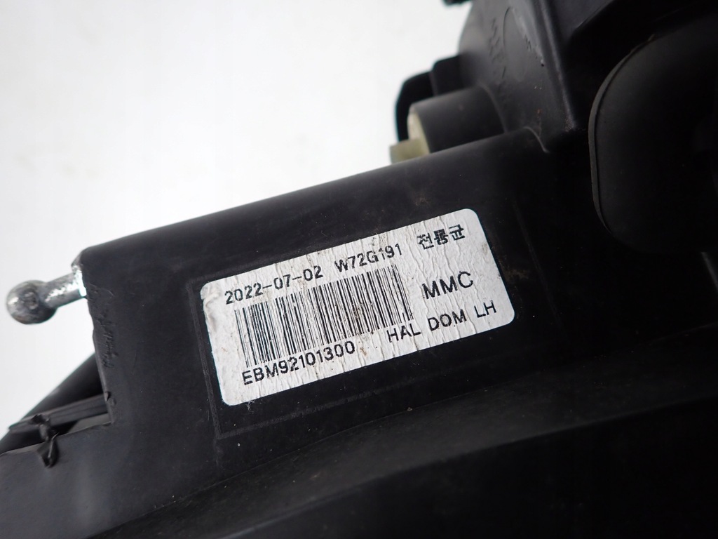 фото №12, Mitsubishi lancer x 07-16 лампа левая перед передняя 8301c3-37