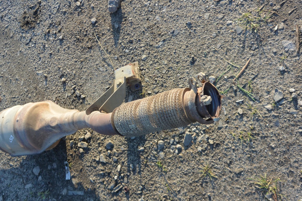 фото №4, Гаситель выхлоп катализатор 1.0 t lpg kpl dacia renault duster ii