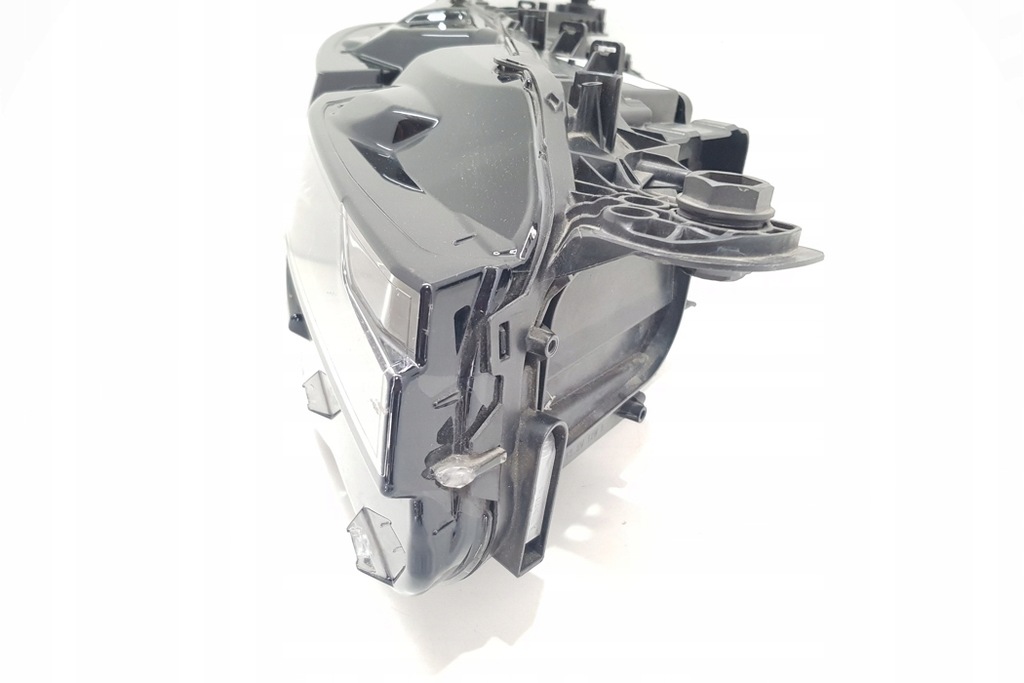 фото №15, Лампа права передня vw arteon 3h7 3g8941036 2018