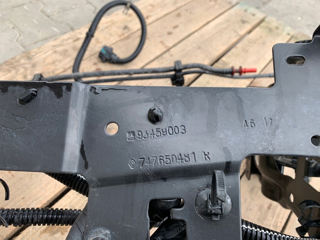 Купити Renault trafic iii фільтр пального корпус електропроводка