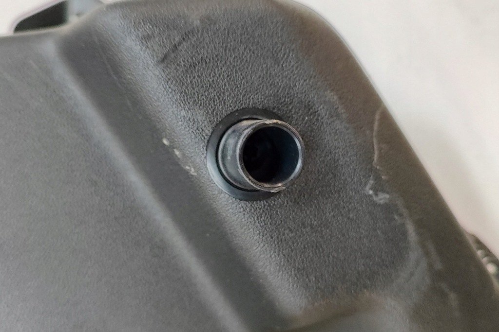 фото №7, Audi q4 sportback e-tron правая сторона накладки багажника 89e863880c 2022 2387