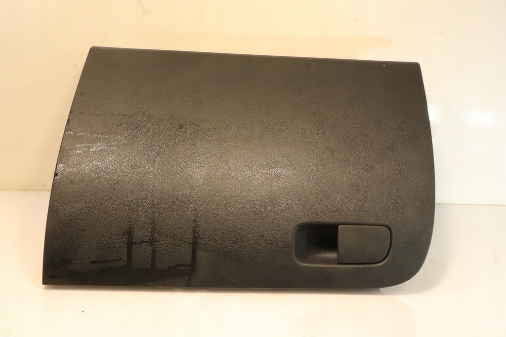 фото №1, Бардачок пасажира skoda octavia iii