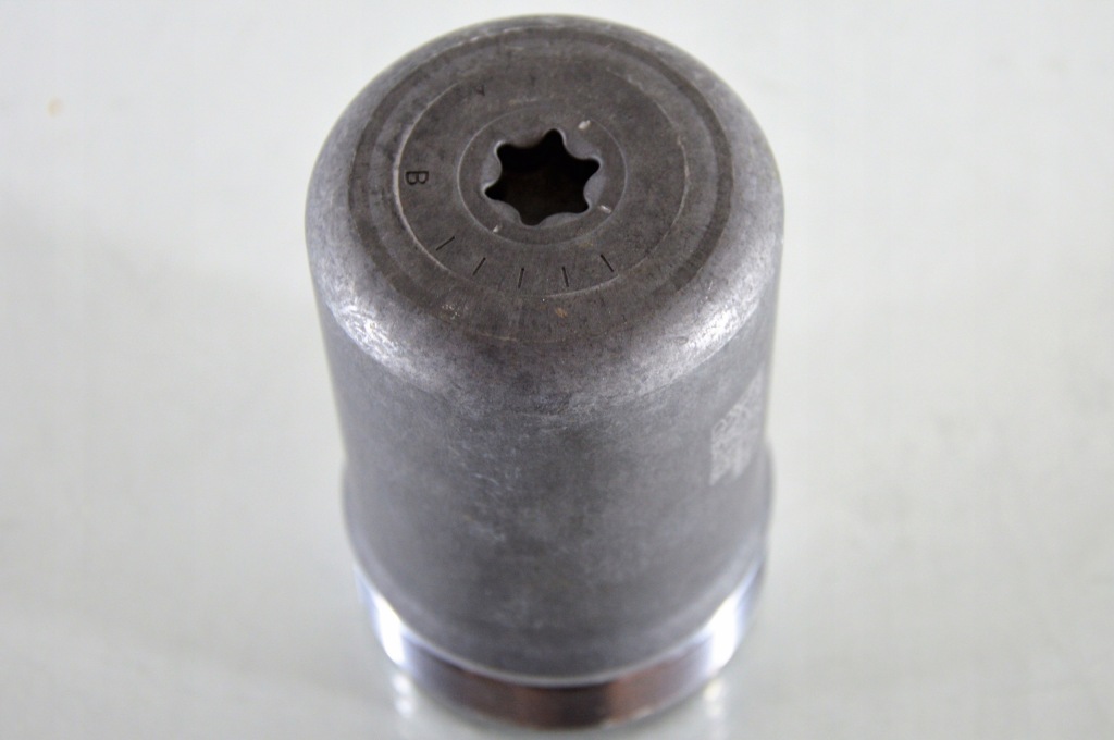 Купить Audi оригинальный номер новый аккумулятор давления a3 2021 -