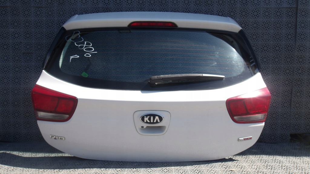 фото №1, Кришка багажника kia rio iv 17'- камера комплектна bez лампа