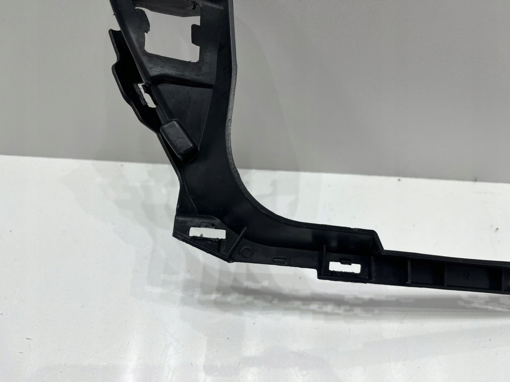 Купить Mercedes w177 a177 рестайлинг  решётка радиатора рамка решётка радиатора перед передняя a1778853805