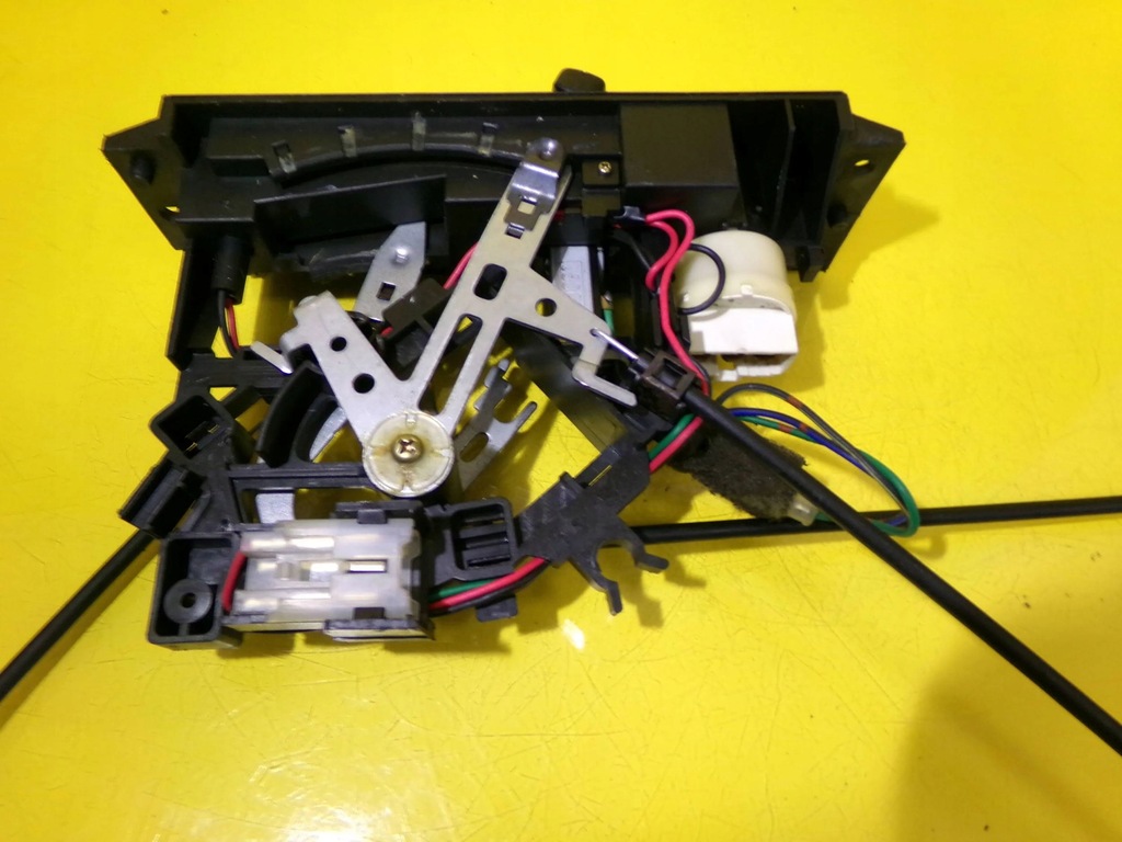 фото №8, Панель керування обдув кондиціонера mazda demio nr1548