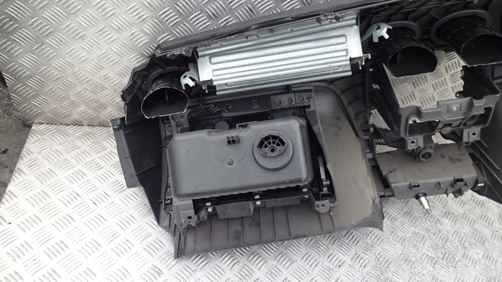 фото №7, Панель приладів приладова ford focus mk2 1.6