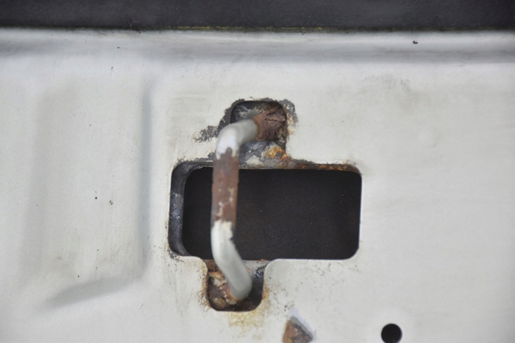 фото №9, Капот крышка двигателя toyota avensis ii t25