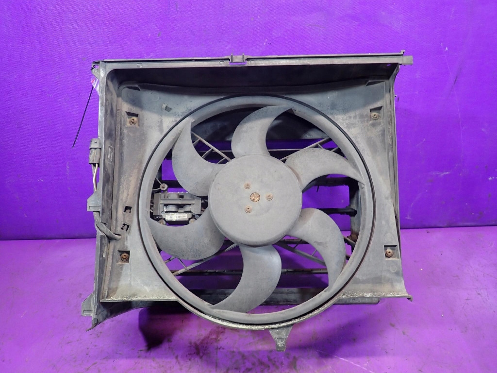 фото №1, Bmw e46 01-06 lift 2.0 d вентилятор радиатора модуль