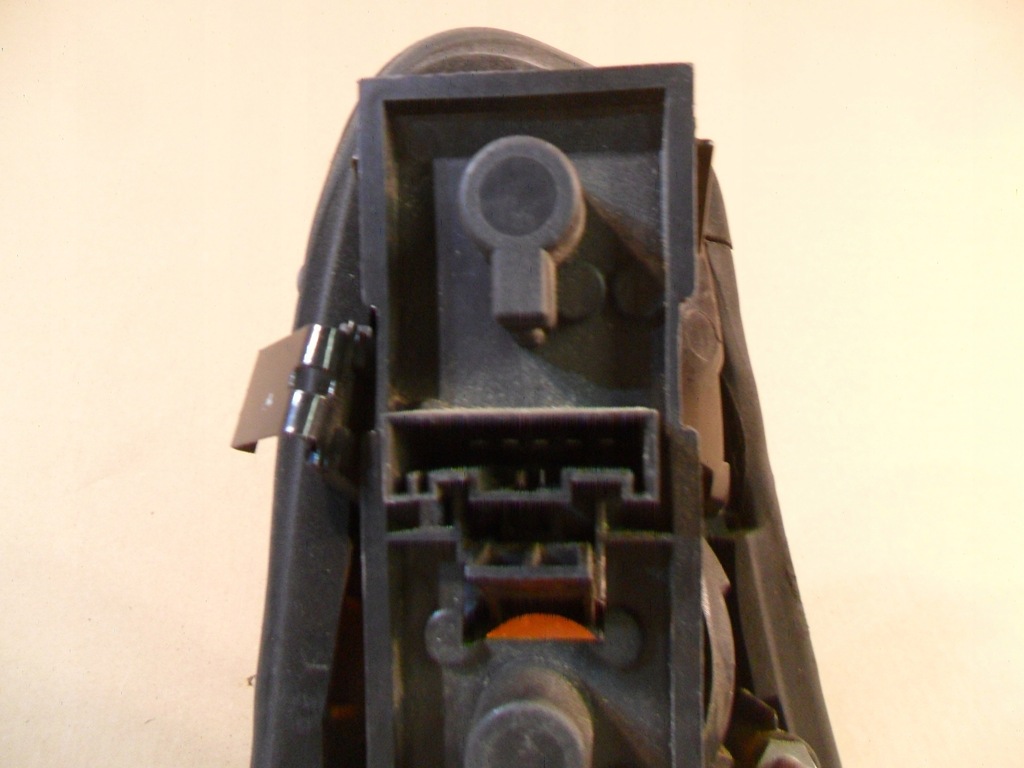 фото №14, Лампа права задня mini one 1,6i 2004