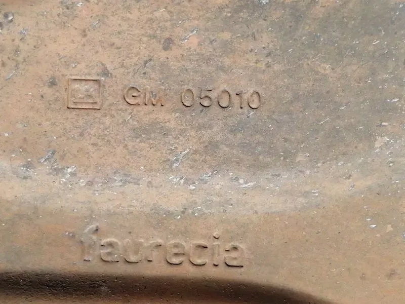 Гаситель выпускной cadillac sts-v sts lc3 15899099 гаситель выпускной gm Доставка