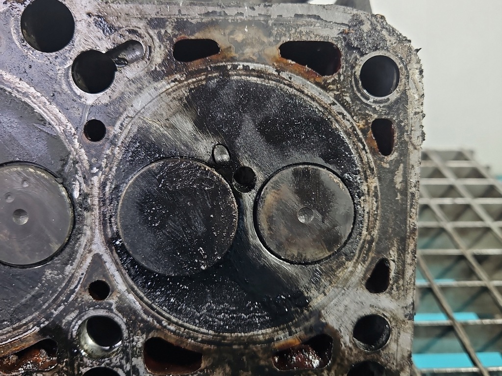 фото №15, Головка seat leon i toledo ii 038103373e 1.9 tdi