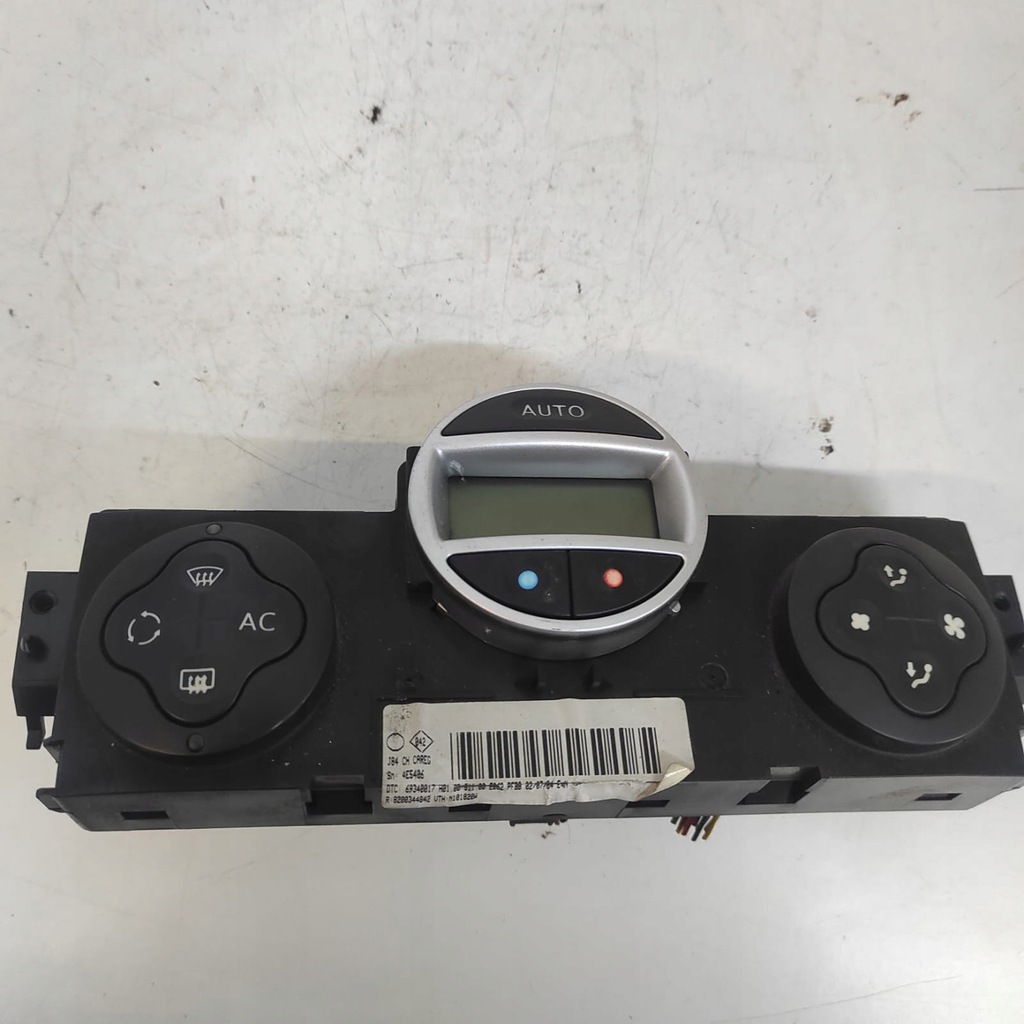 фото №1, Панель обдув кондиціонера renault megane scenic ii 8200344842