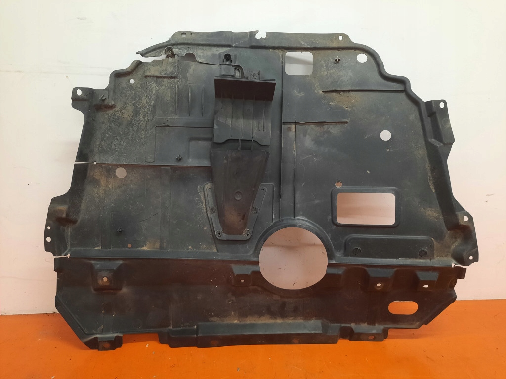 фото №9, Toyota auris ii 12-18 захист пластикова pod двигун 51410-02170