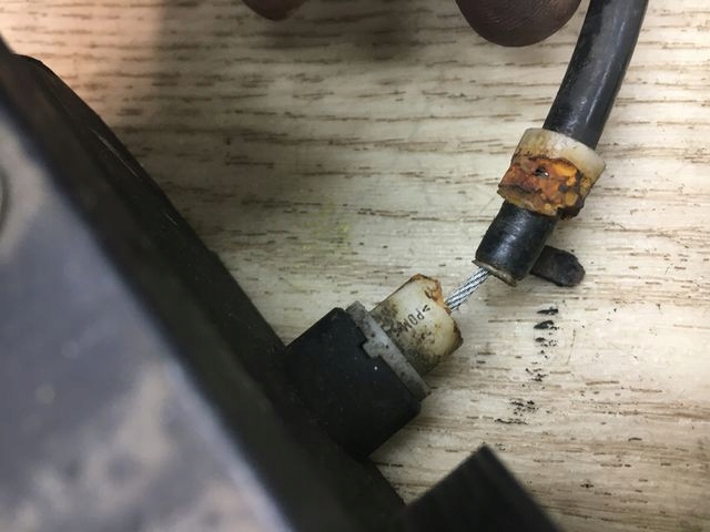 фото №3, Land rover discovery iii модуль тормоза ручного snf500025