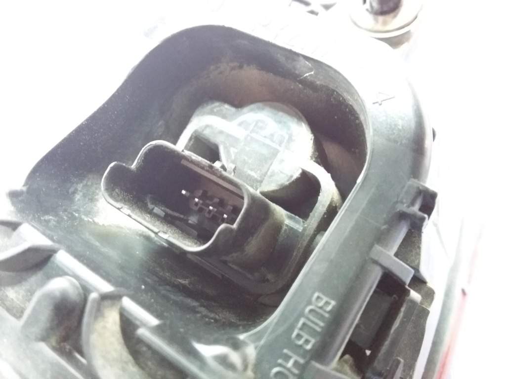 фото №3, Renault clio iv лампа задняя левая наружная