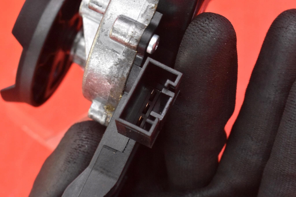 фото №6, Моторчик дворники задняя 7311415 0390201231 bmw f31 11-16