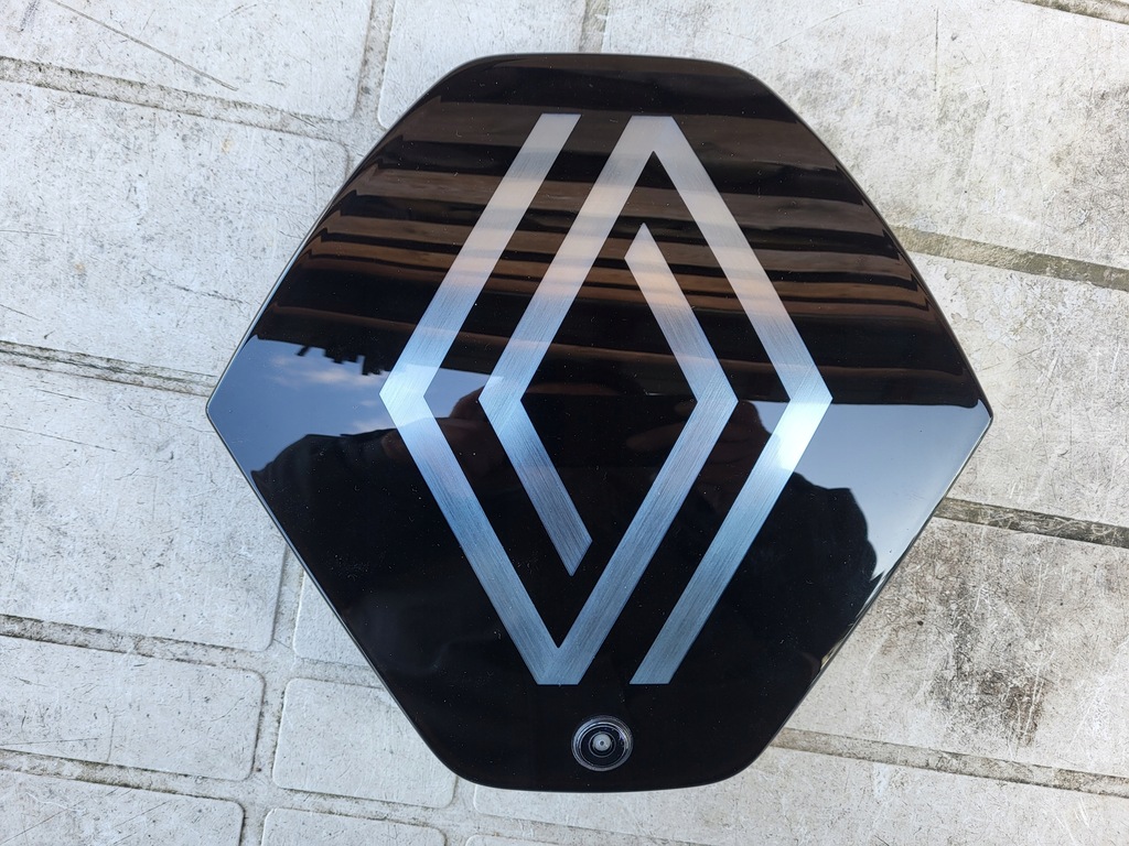 фото №2, Решітка радіатора решітка радіатора renault megane v 5 e-tech значок з камера logo емблема