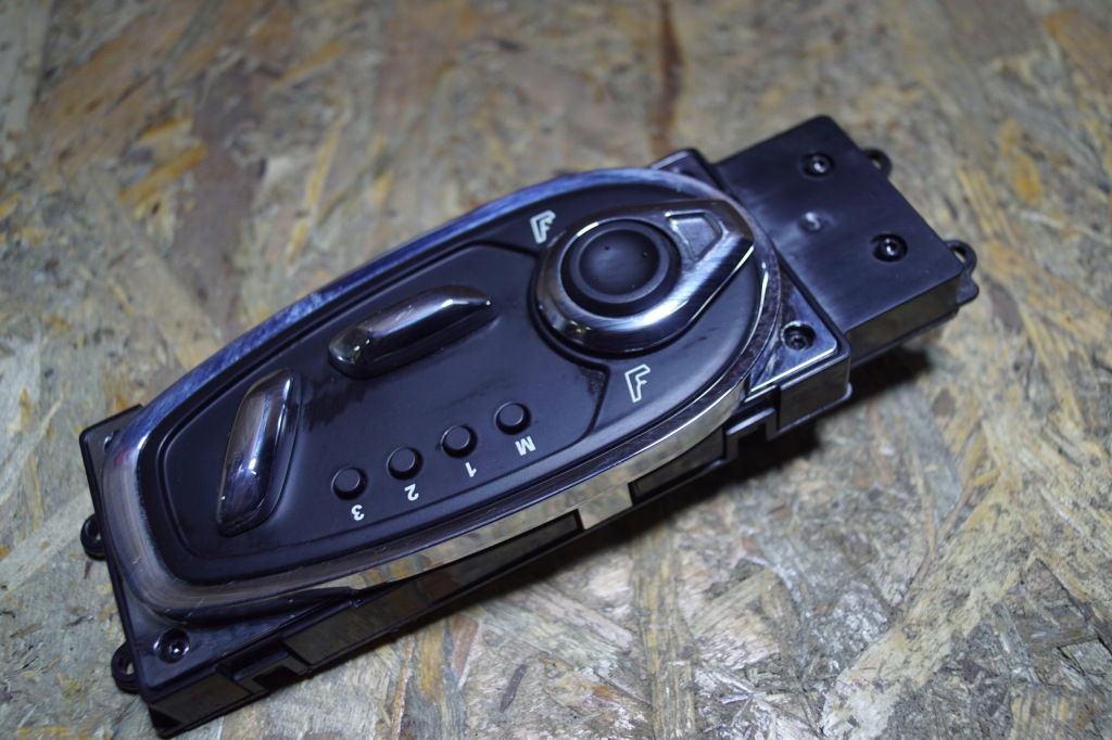 фото №4, Aston martin db11 модуль правого сиденья