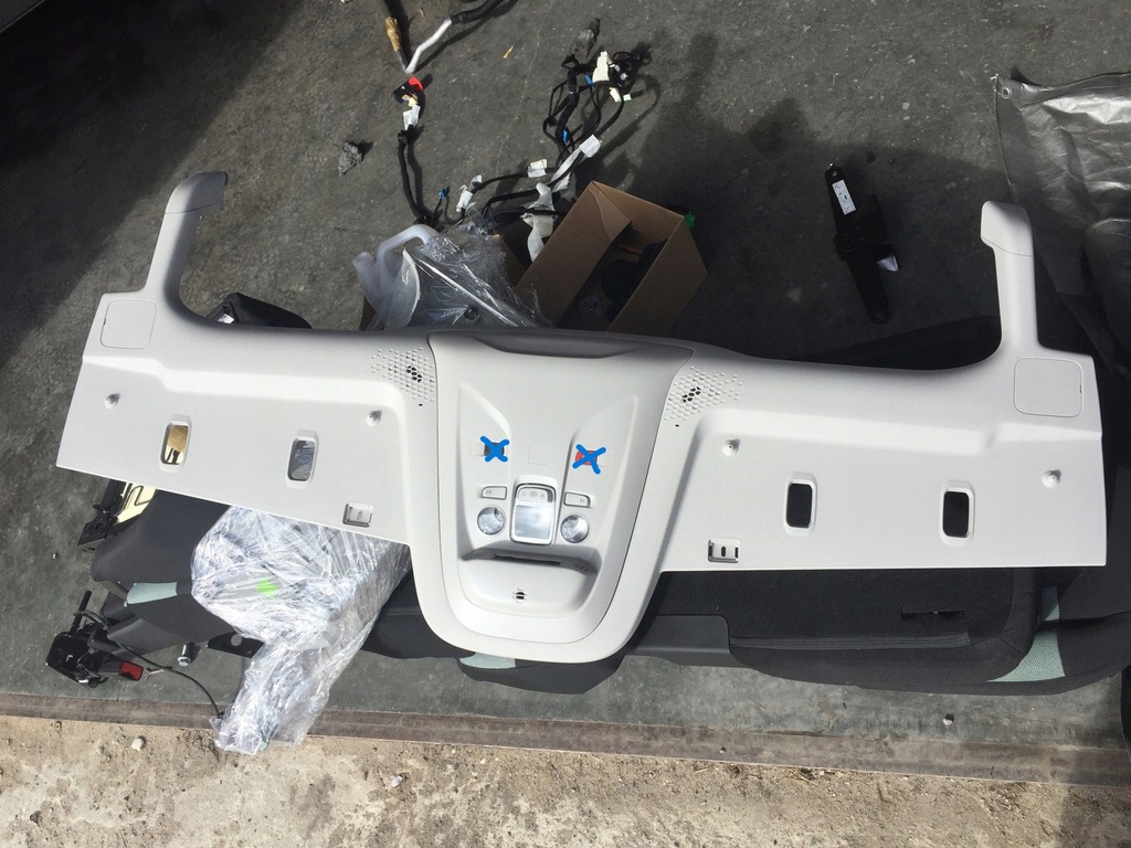 фото №1, Toyota proace city полка козырёк потолок 2018-