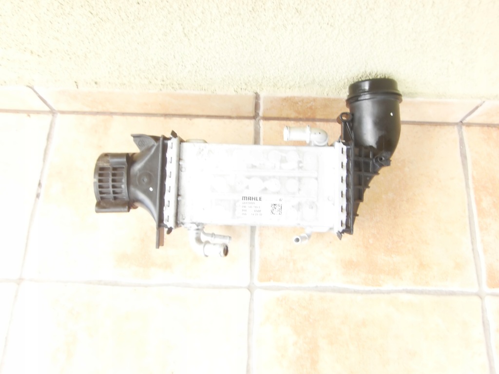 Купити Vw audi seat 04e145785e радіатор інтеркулер