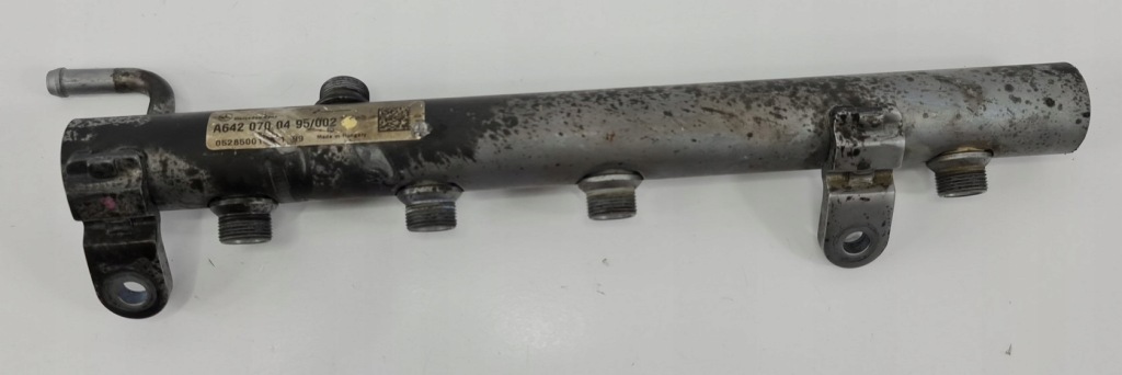 фото №1, Молдинг упорскування mercedes w251 3.0 cdi a6420700495