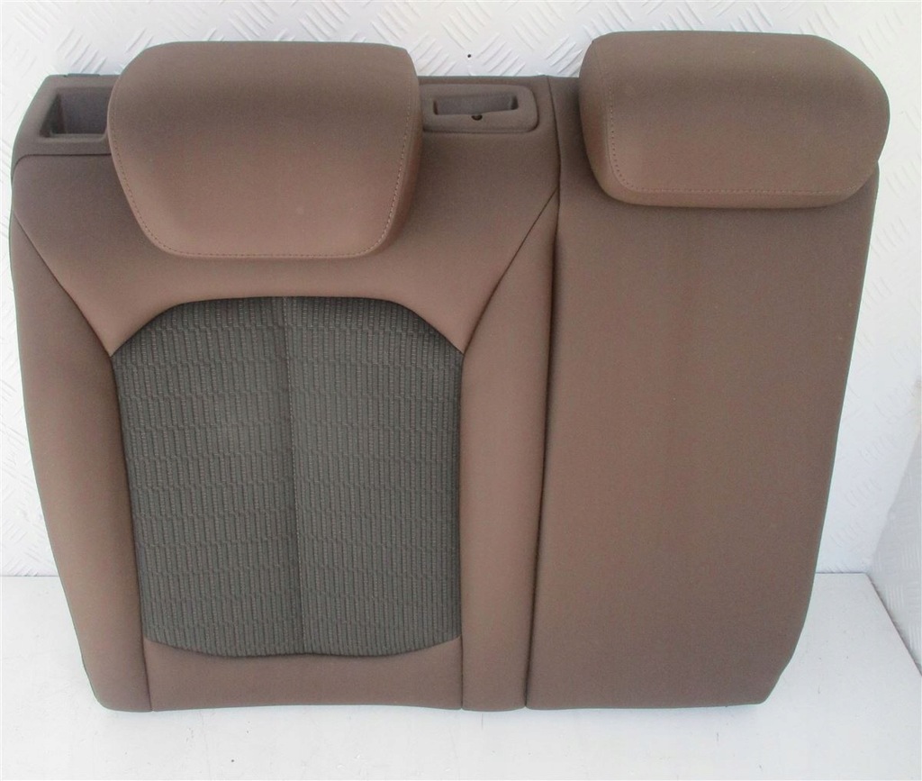 фото №4, Спинка сидіння правий задня підголівник audi a3 8v iii