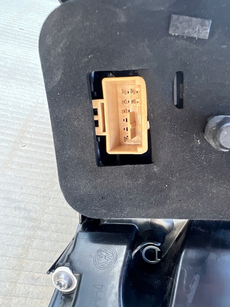 фото №5, Vw arteon lift 20- лампа правая задняя задняя led iq