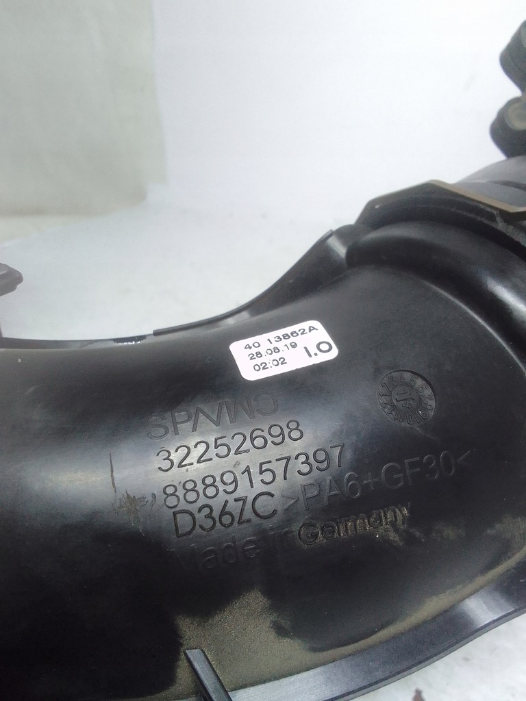 фото №12, Volvo xc40 17- труба воздухозаборник воздуха 32224385 2.0b t5 usa