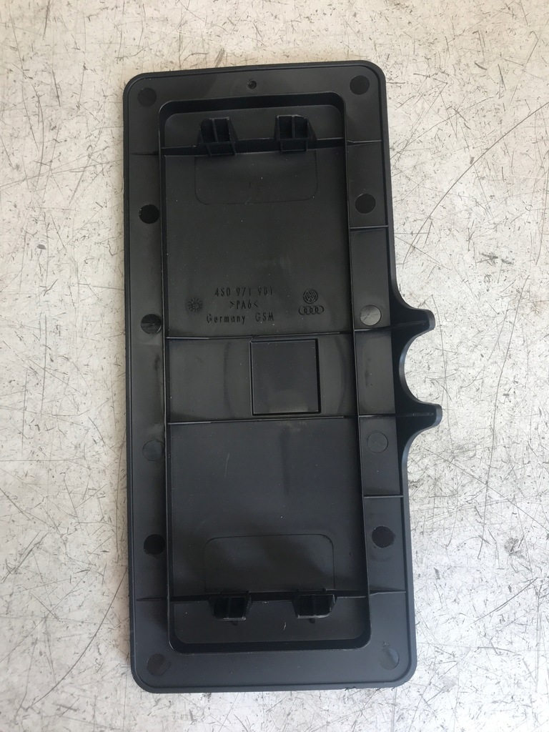 фото №3, Audi r8 4s защита заглушка пластик 4s0971981