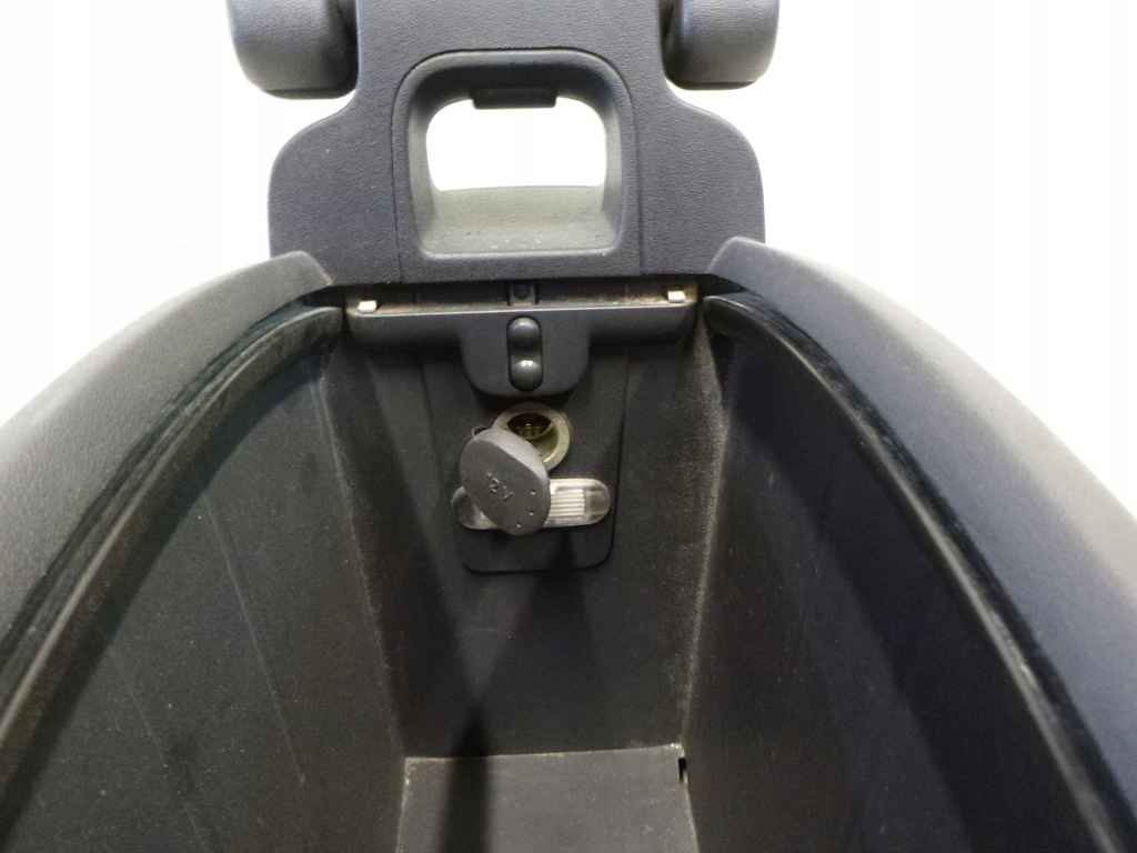 фото №5, Підлокітник renault scenic ii 04r.