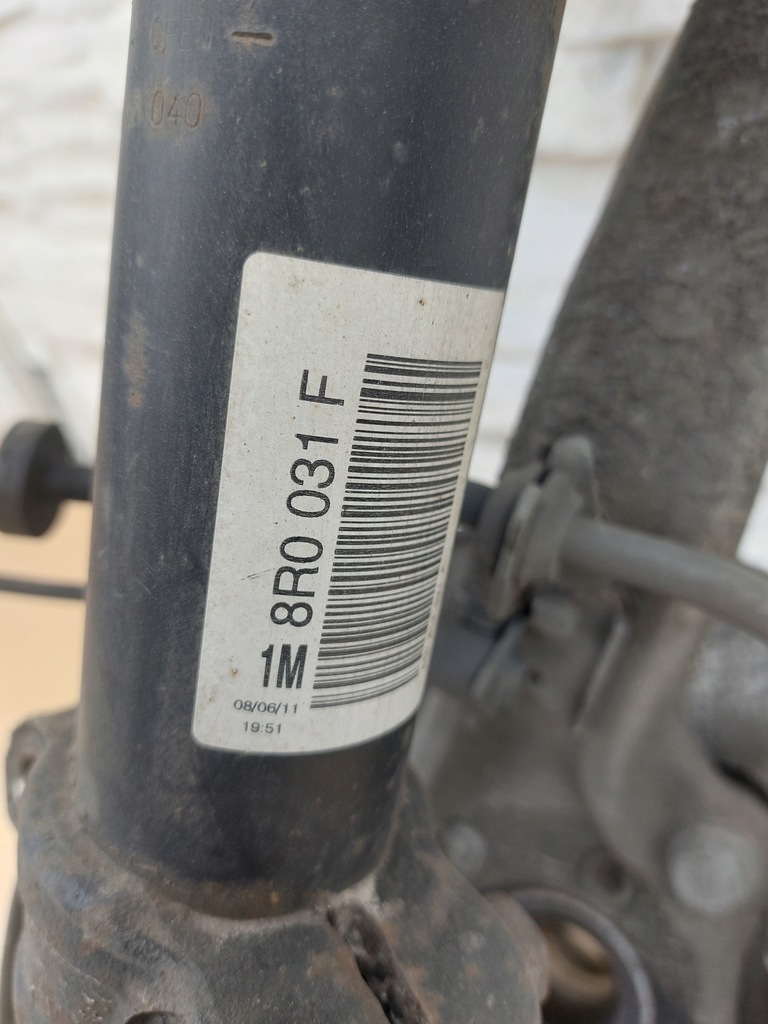 фото №8, Q5 8r амортизационная стойка поворотный кулак правый перед 8k0407242q