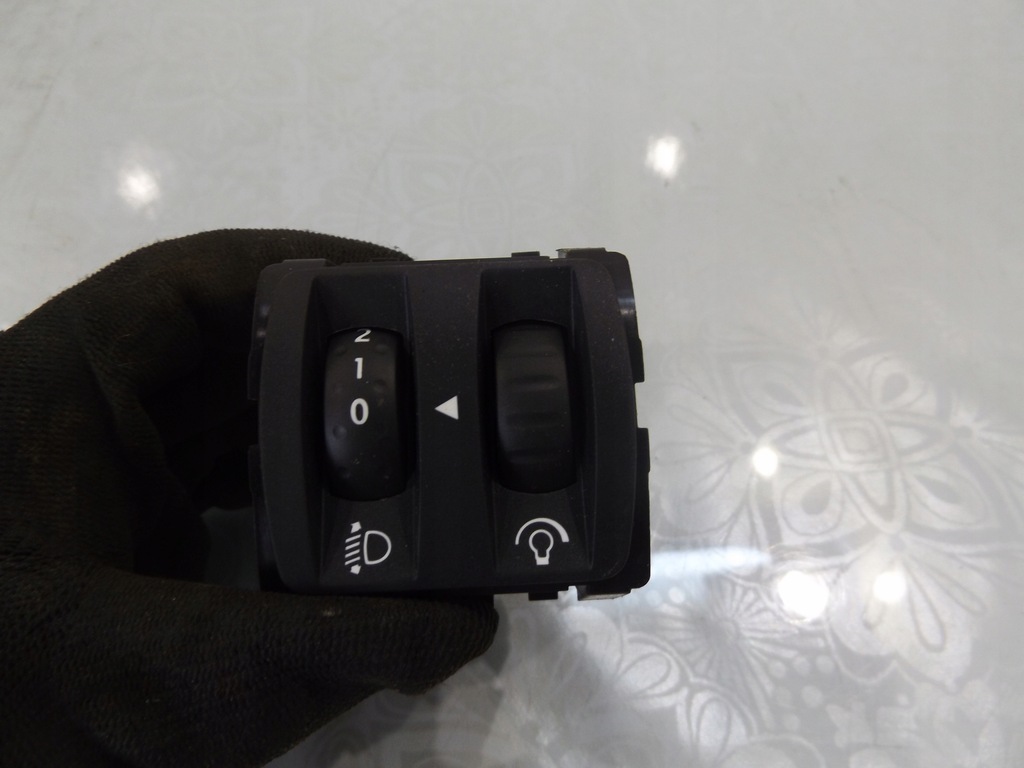 фото №1, Twingo ii lift перемикач регулювання світла