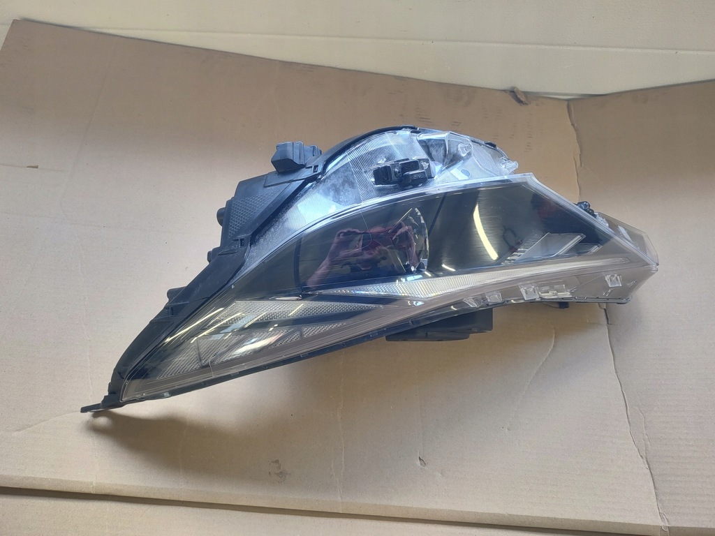 фото №13, Hyundai elantra vii - лампа левая передняя full led 10 pin