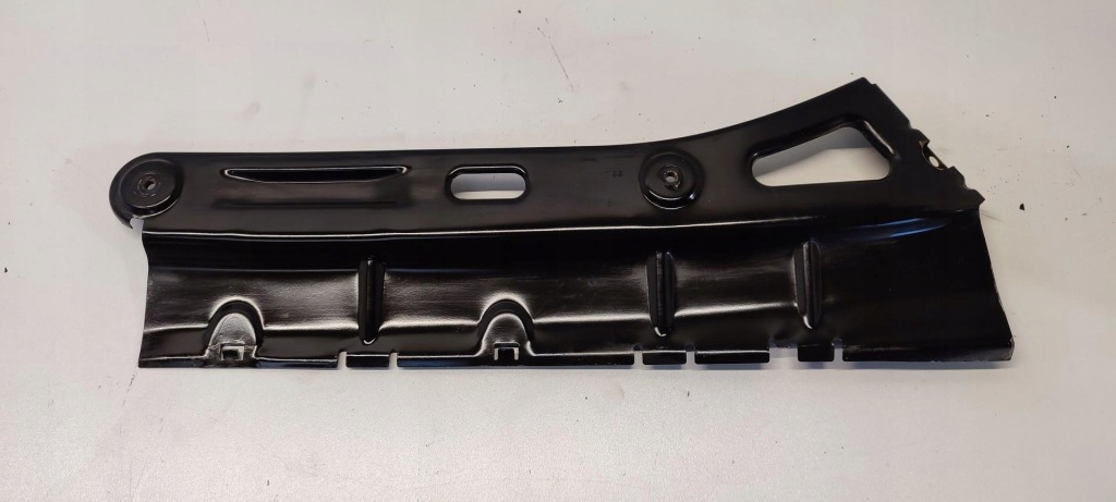 фото №1, Skoda octavia ii scout направляющая бампера правый задняя 1z9807148