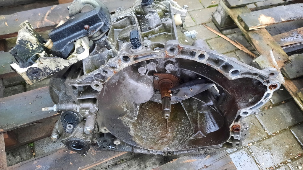 фото №1, Коробка передач передач citroen c5 2.0 16v 2gn2