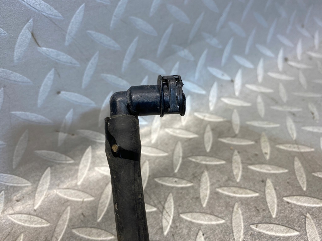 Купити З'єднувач штекер патрубок коліно розпилювача фара opel insignia a