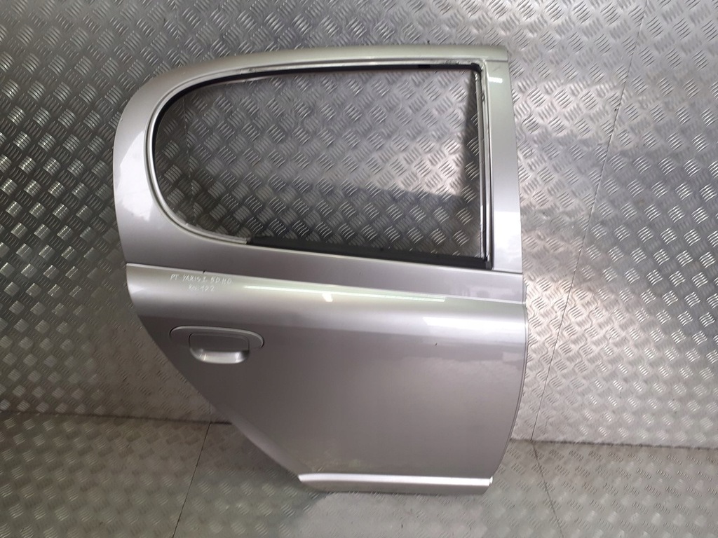 фото №1, Двері правий задня toyota yaris i 1d2