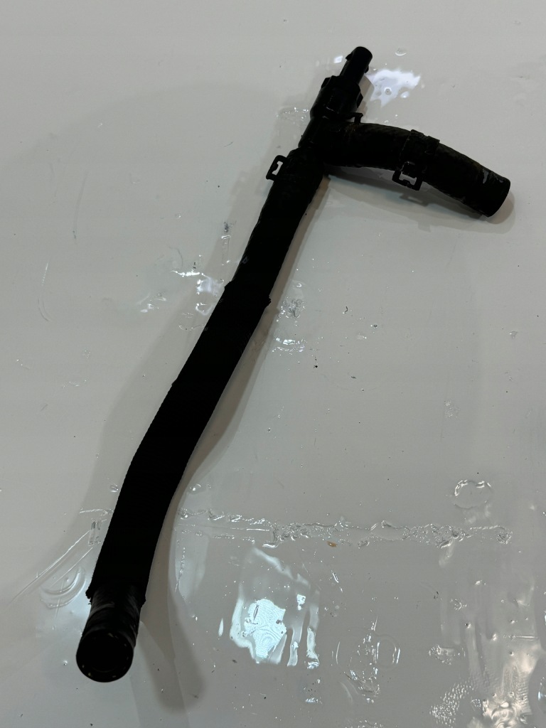 фото №1, Датчик пального vw golf vii 04l919565