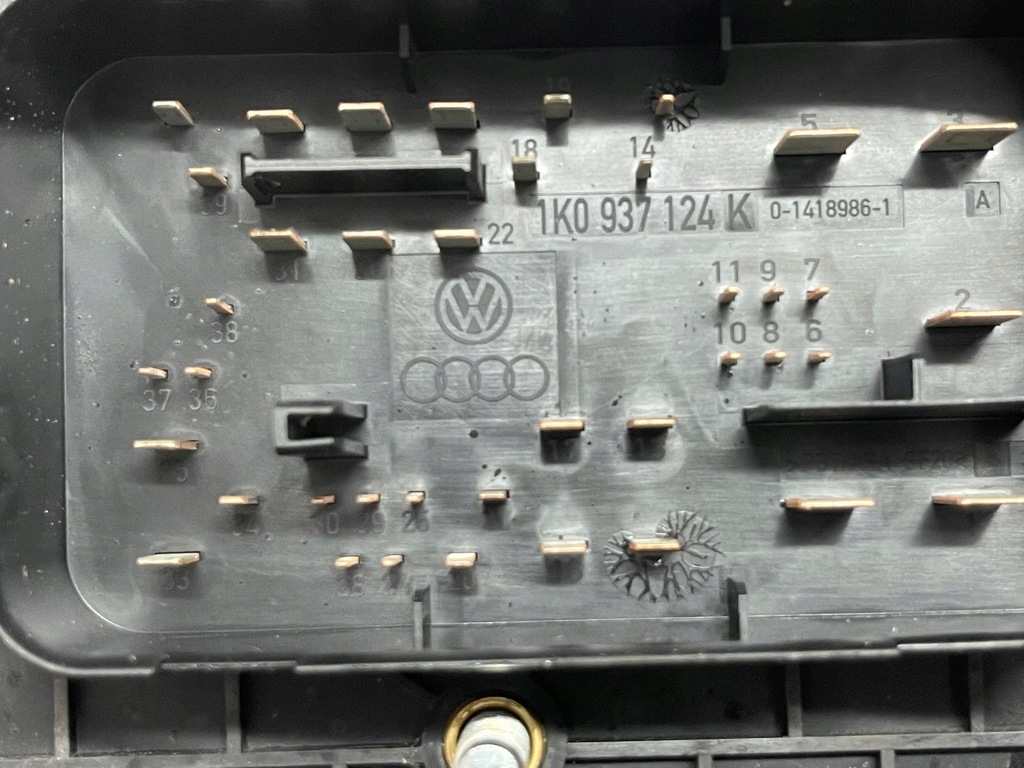 фото №6, Seat altea 2007 рамка / модуль запобіжників