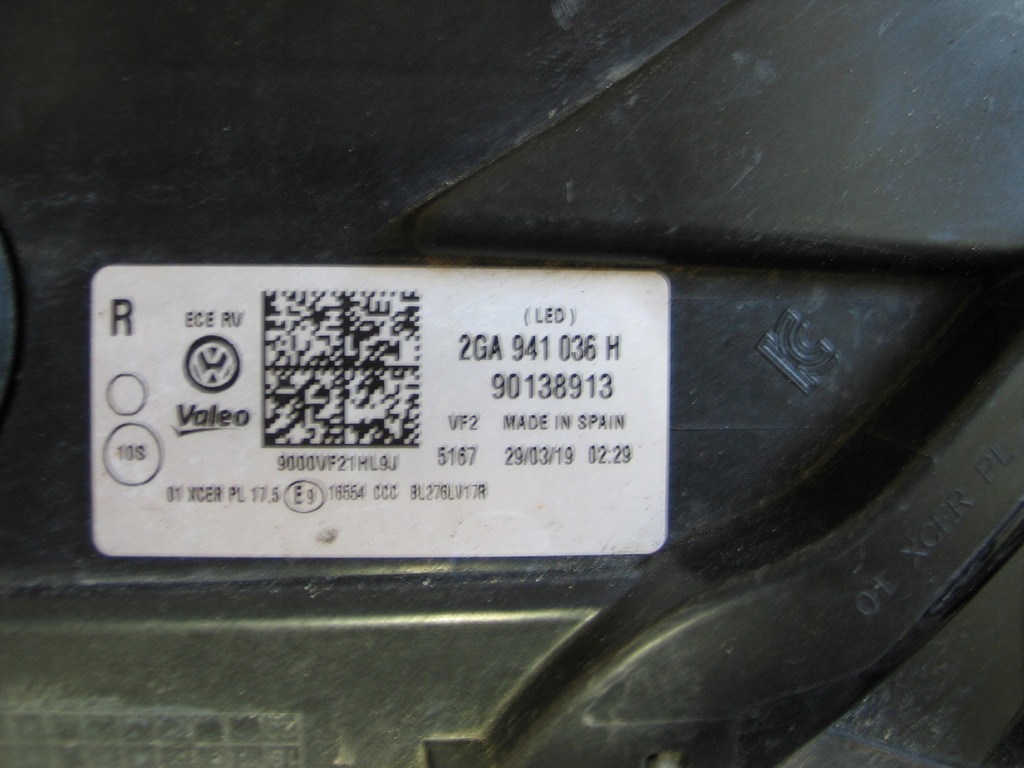 фото №15, Лампа перед led vw t-roc 2ga941036h europa