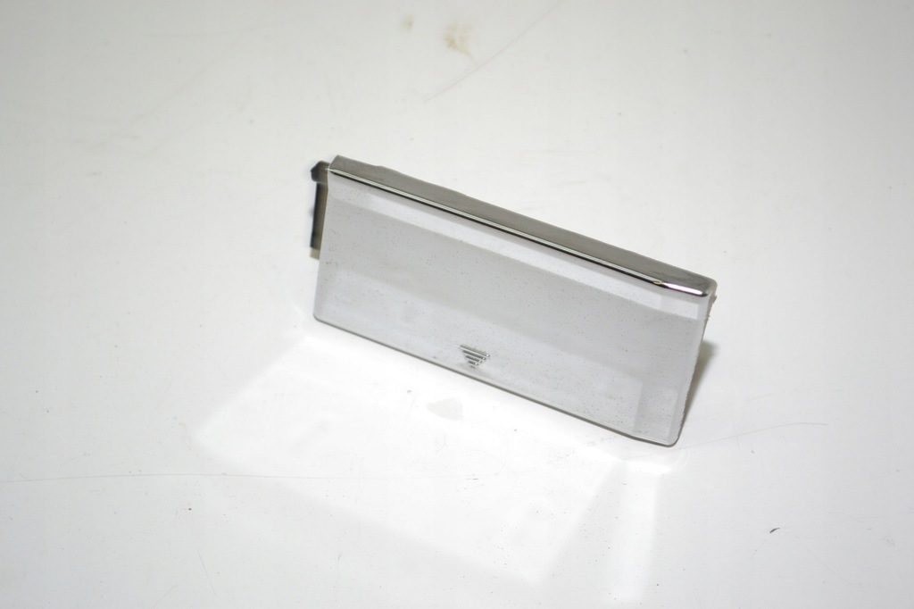 фото №1, Mercedes actros mp4 ліва заглушка лампи 9608852174