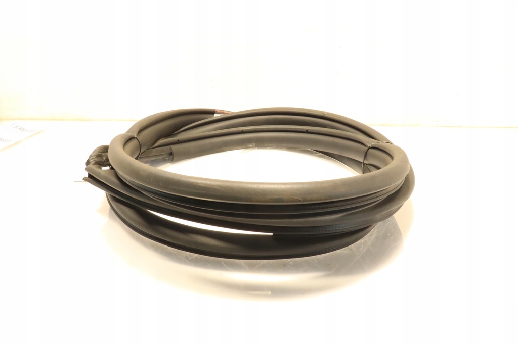 фото №5, Прокладка дверь левая задняя lexus lbx