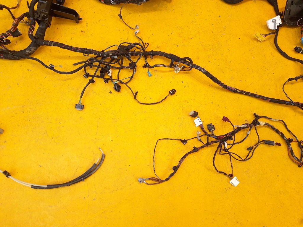 фото №15, Mercedes-benz gle w167 жгут электропроводка салона a1678211000